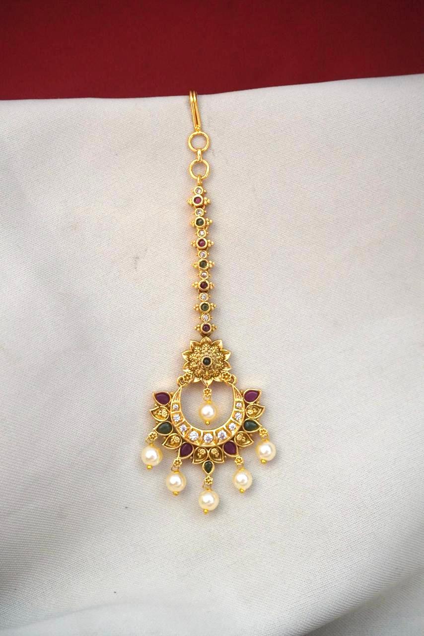 Matte finishing with Red & Green Stones Maang-Tikka