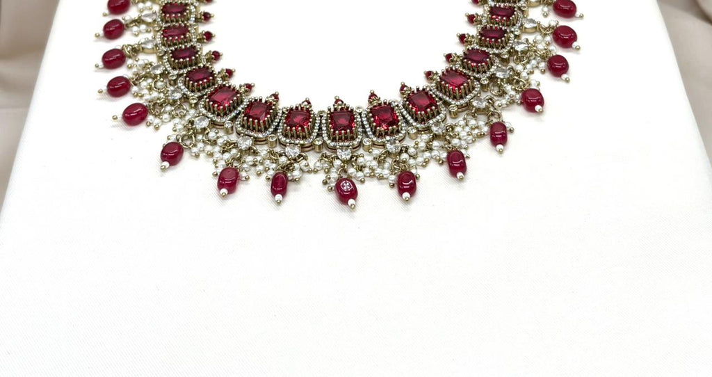 Victorian Short Necklace With Moissanite Red stone