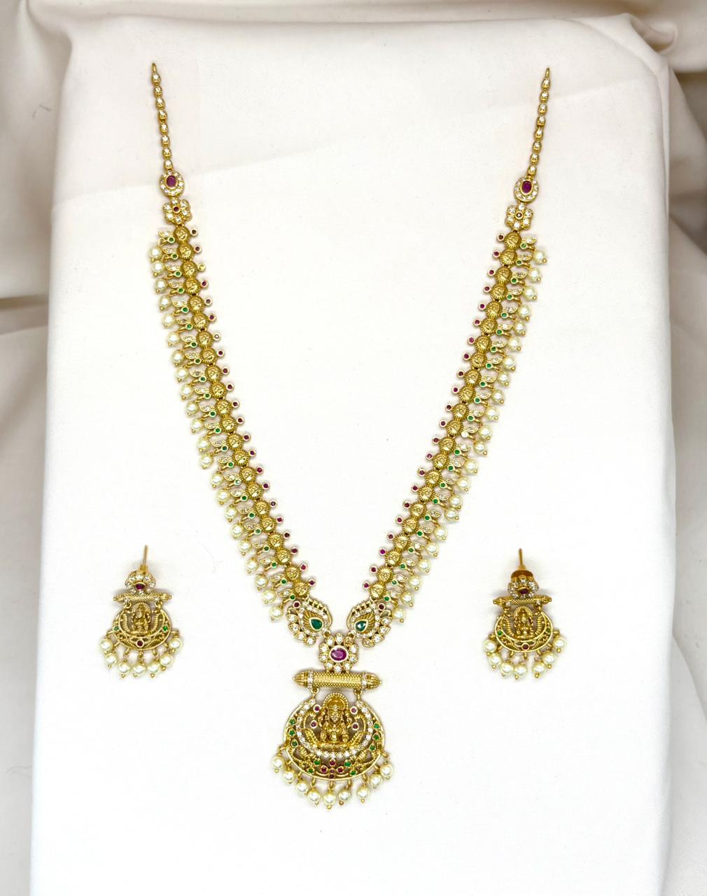 Matte finishing Lord Lakshmi Long Haram