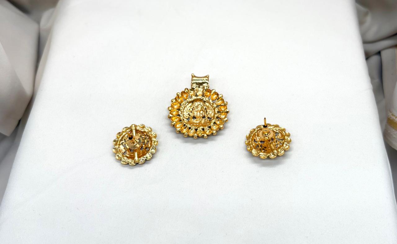 Antique finishing Lord Lakshmi Locket