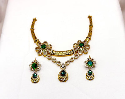 Matte finishing Kanti with CZ Green Stone