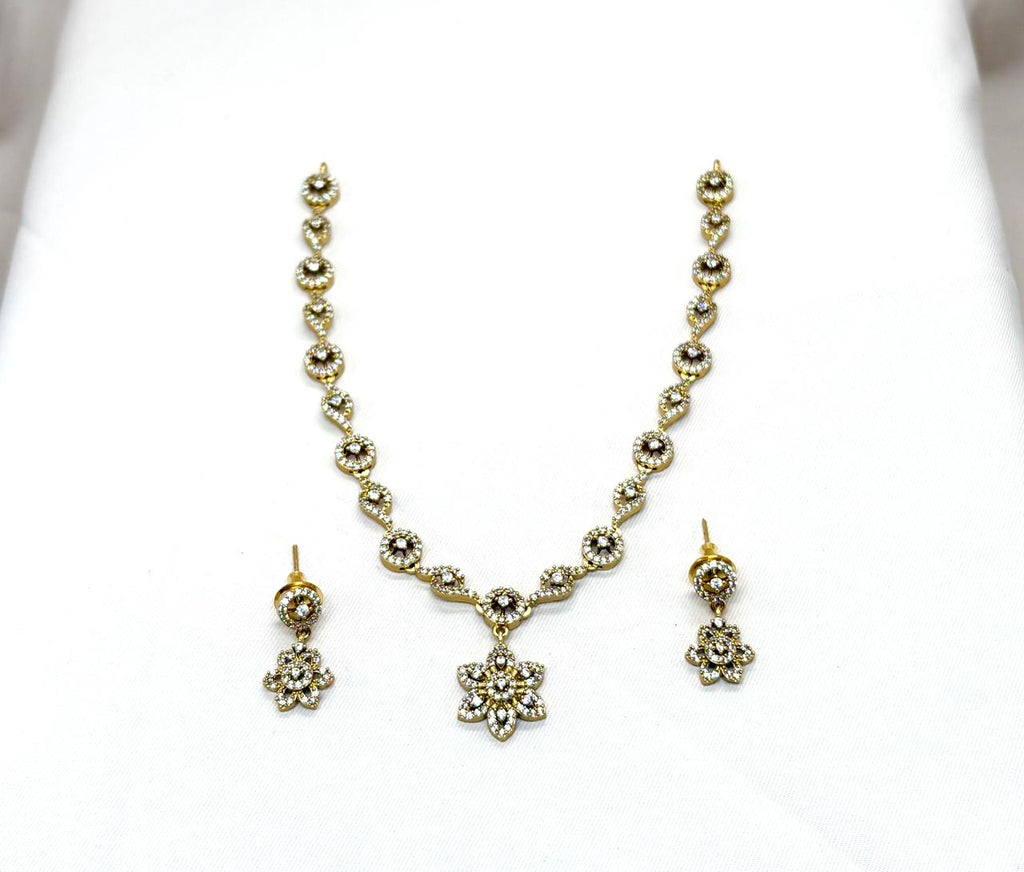 Matte finishing Flower Designed with white Stone's Short Necklace