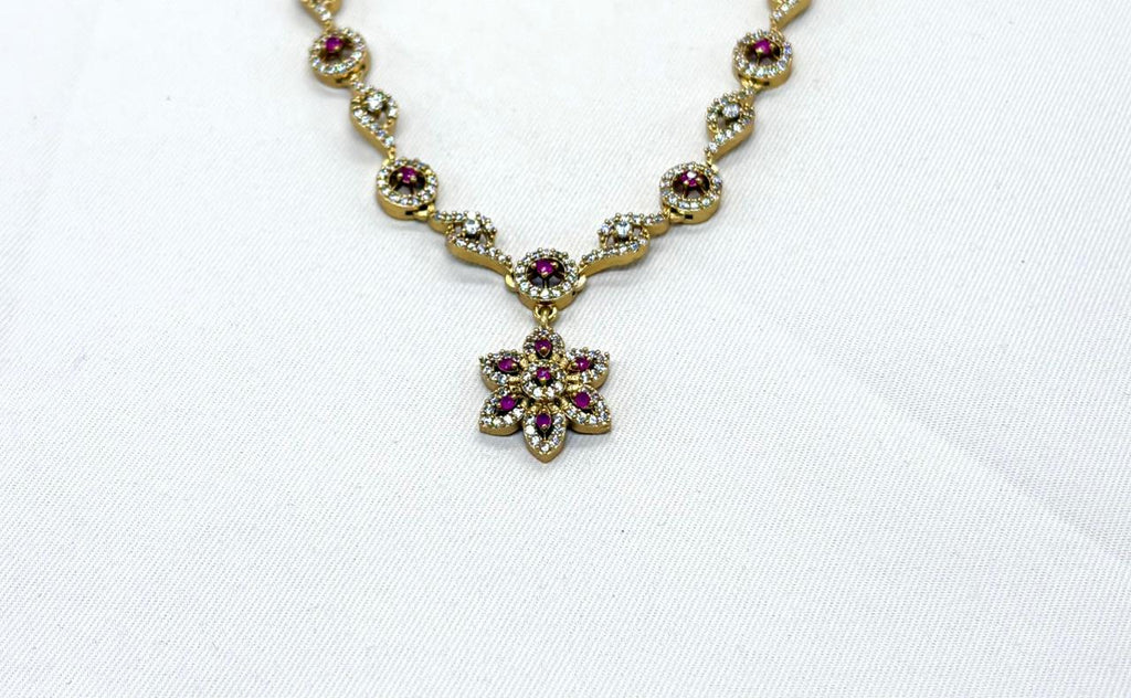 Matte finishing Flower Designed with Pink Stone's Short Necklace