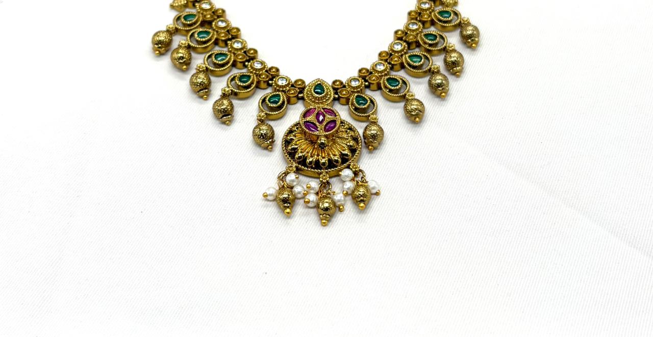 Nakshi finishing Short Necklace