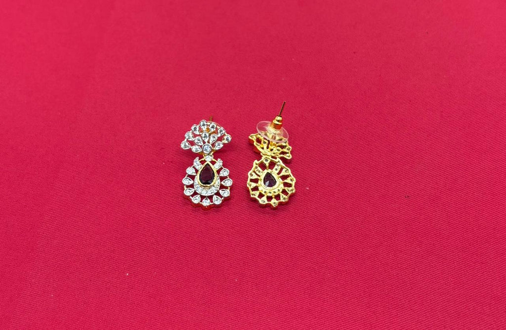 Gj polish purple Stone With Flower Designed Short Necklace