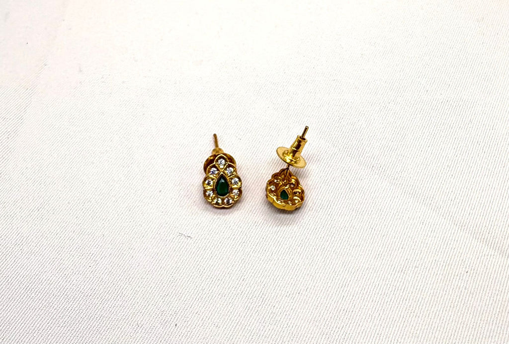 Gold finishing small Lakshmi Devi Pendent Short Necklace