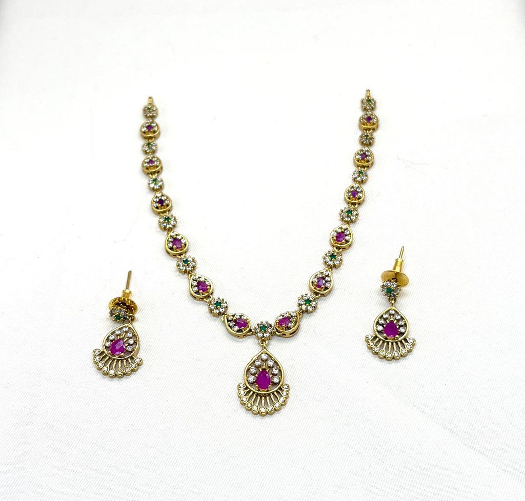 Gold finishing Pink Stones Short Necklace