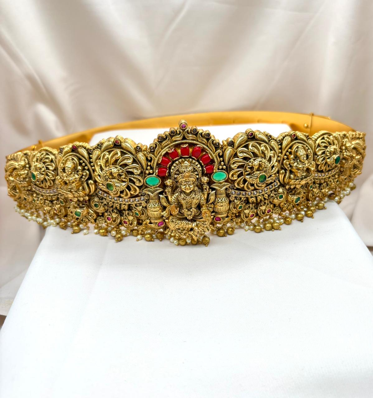 Nakshi finishing With 3D Designed Vaddanam