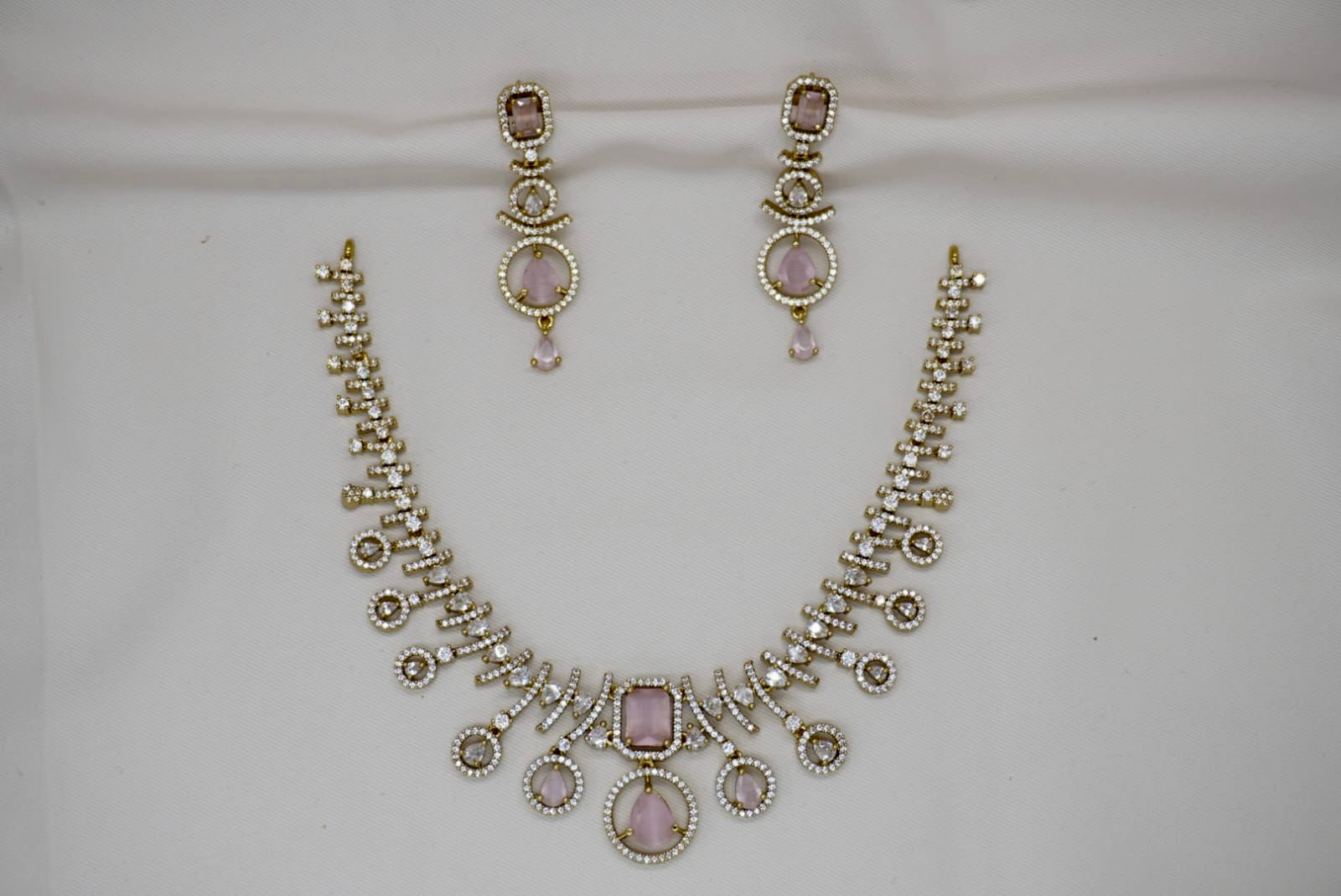 Short Necklace