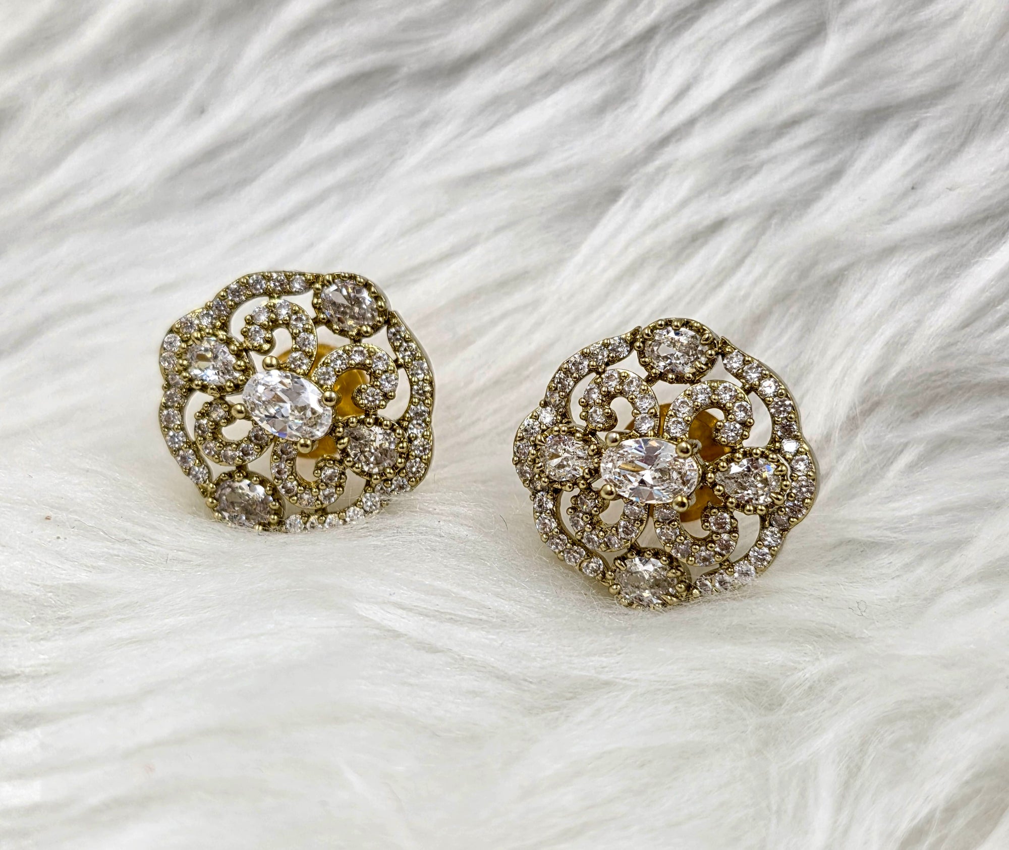 Stud Earring