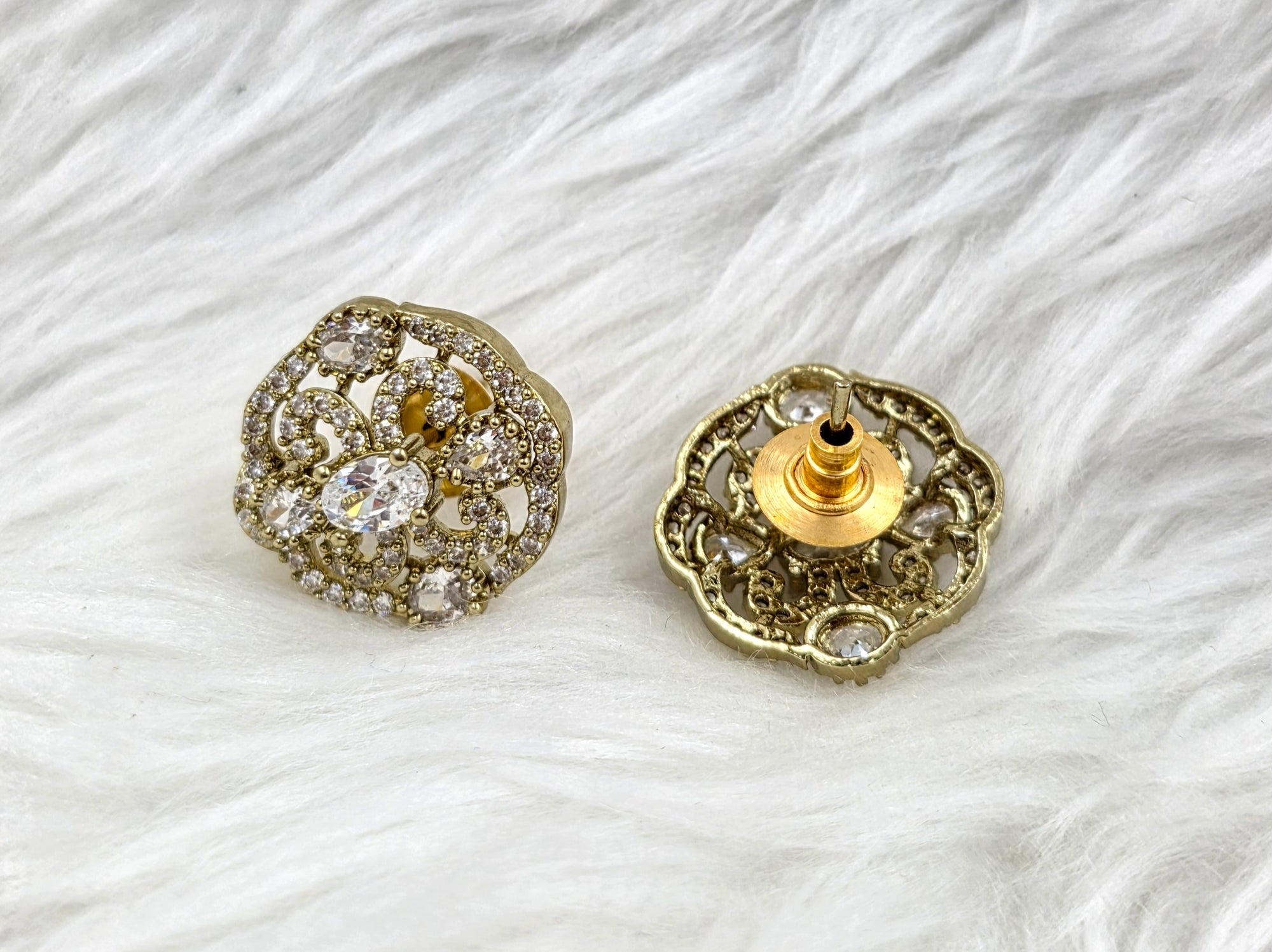 Stud Earring