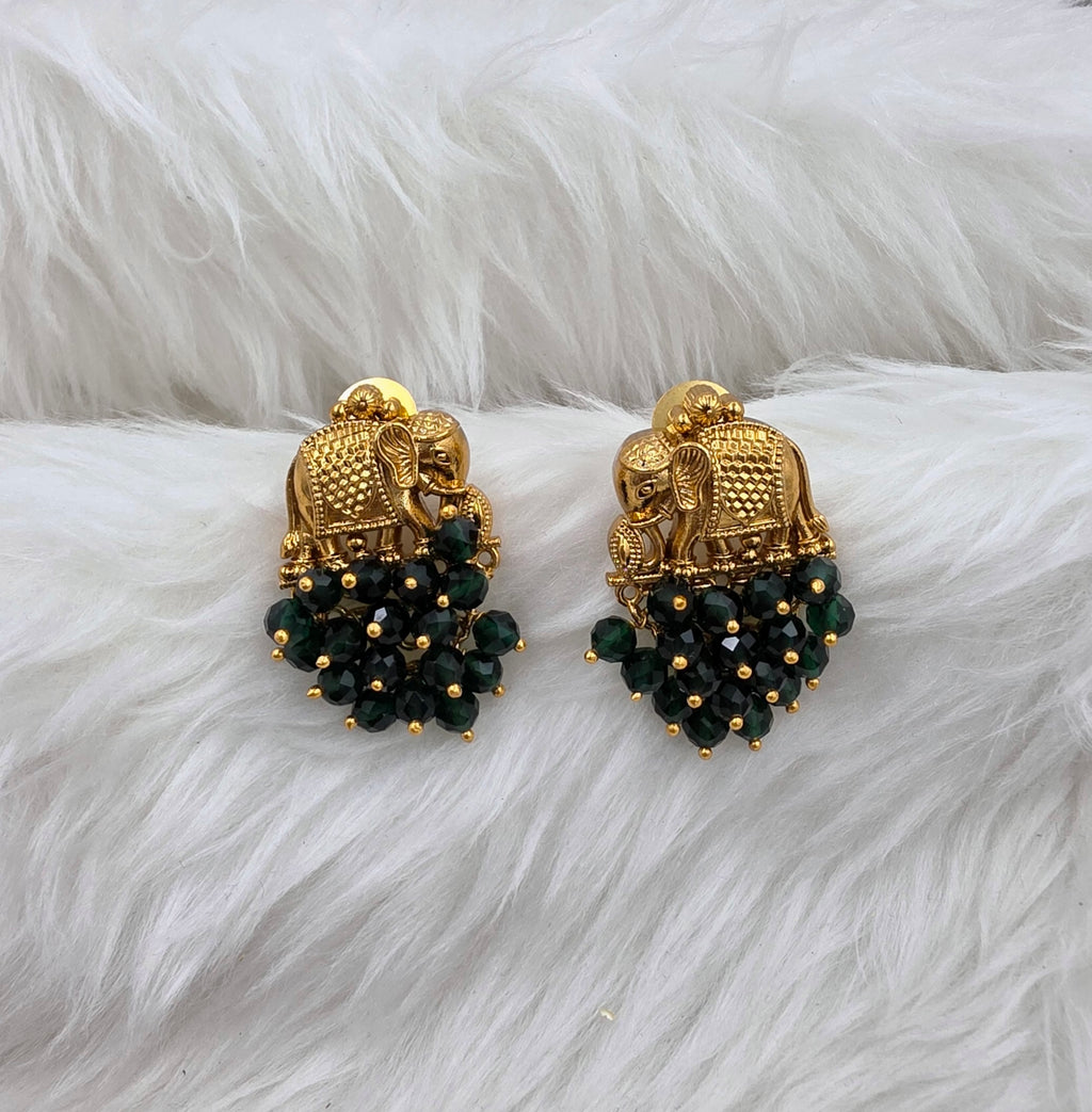Pearls Stud Earring
