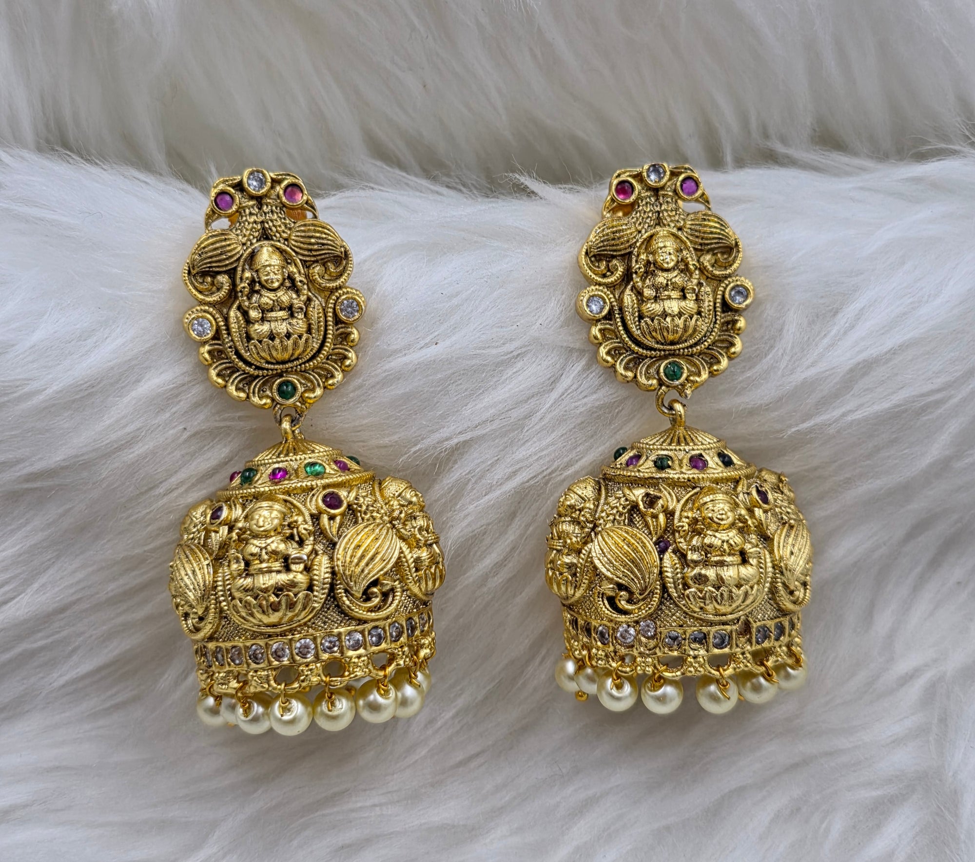 Earring