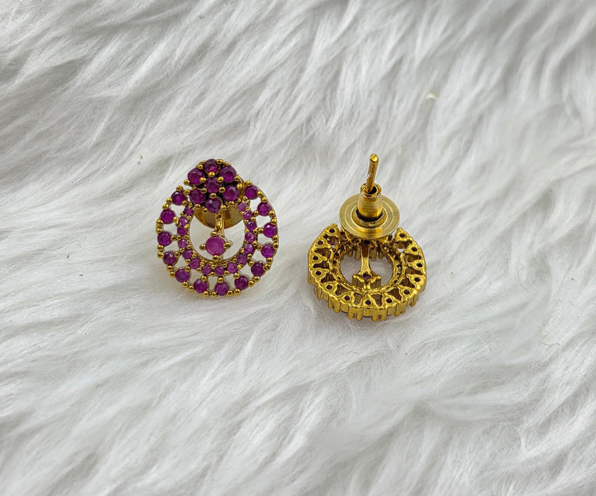 Stud Earring