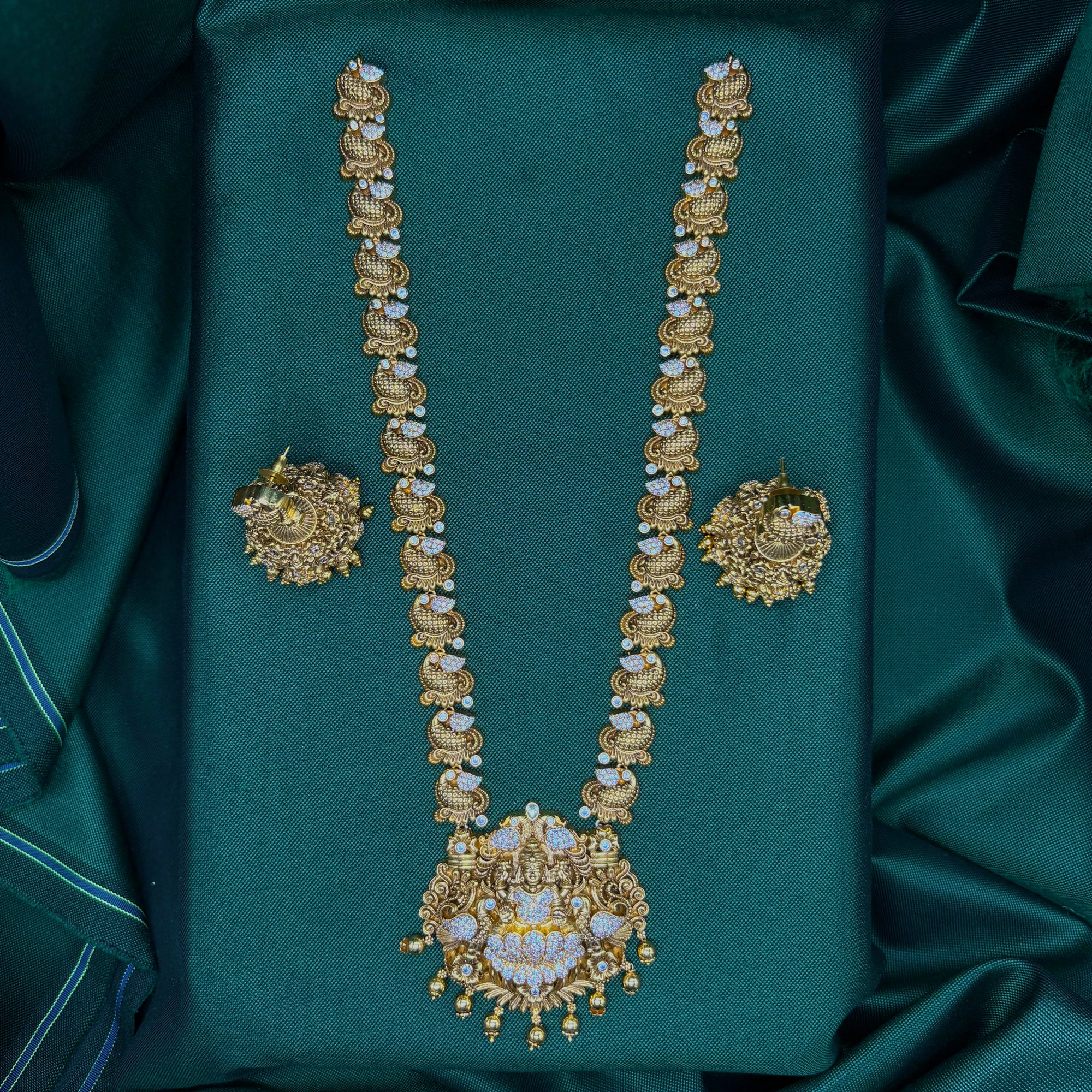 Long Gold Haram