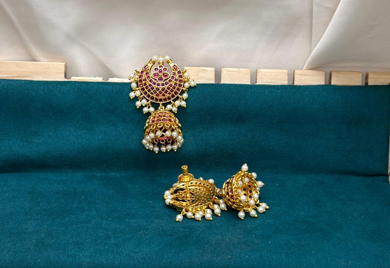 Cluster Pearl Kemp jhumkas