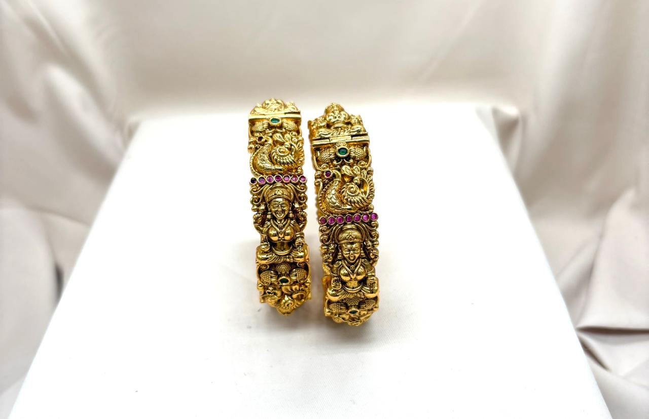 Nakshi finishing With peacock designed Bangle