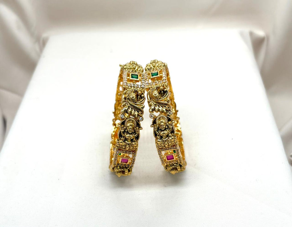 Nakshi finishing Bangle
