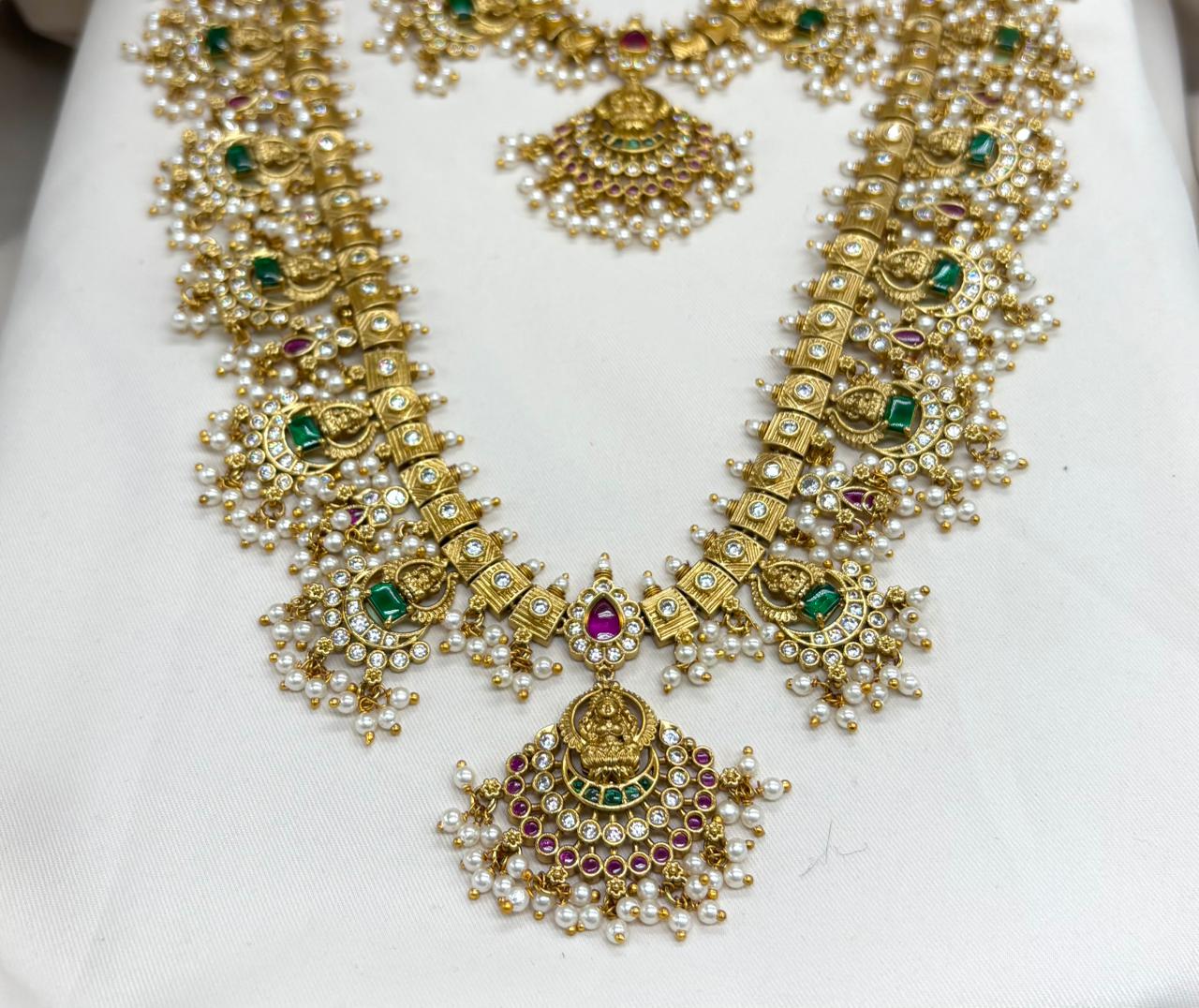 Nakshi finishing with white pearls Combo-Set