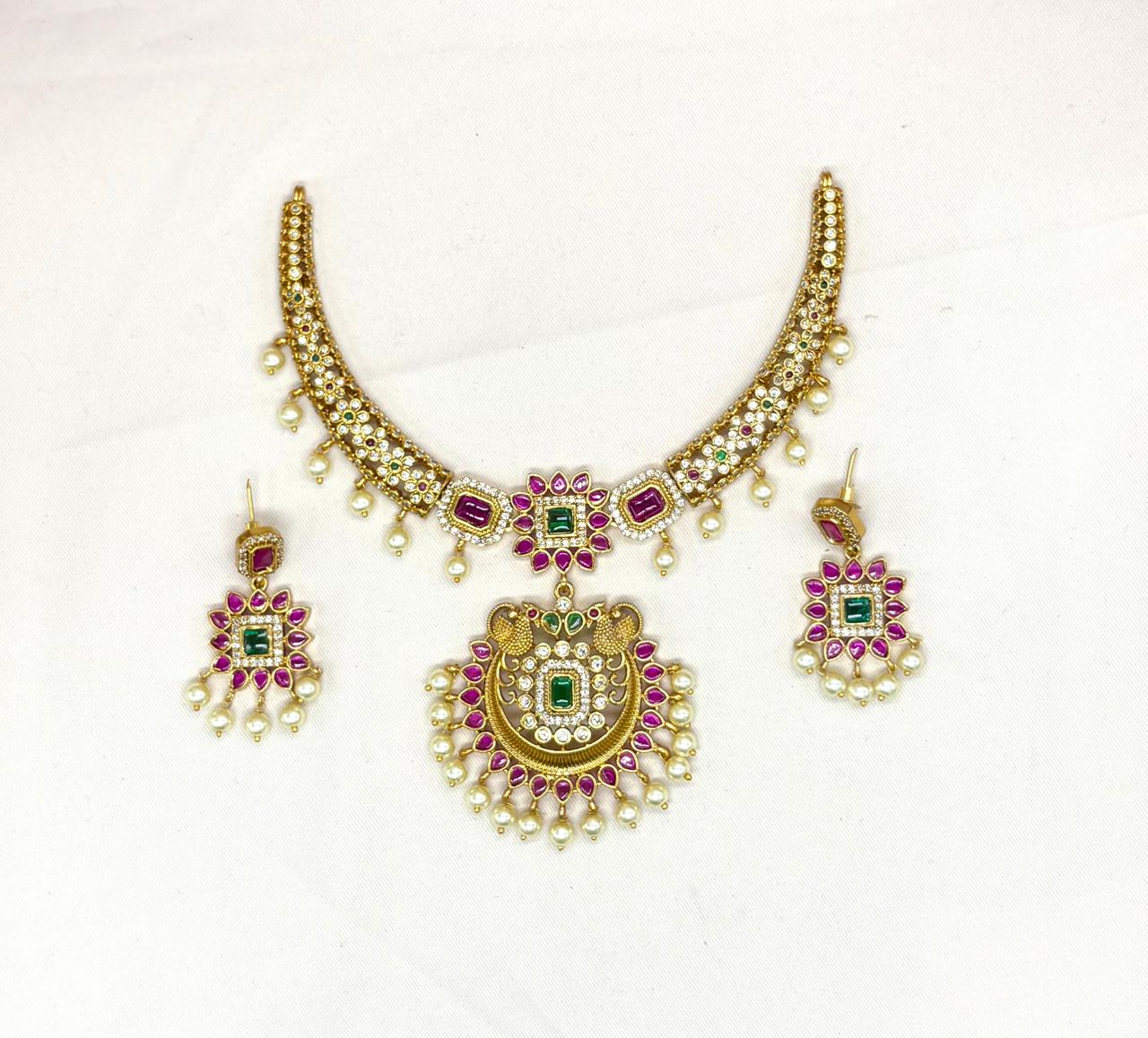 Matte finishing Flower Designed Kanti