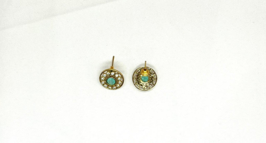 Victorian finishing With Mint-Green Stones Short Necklace