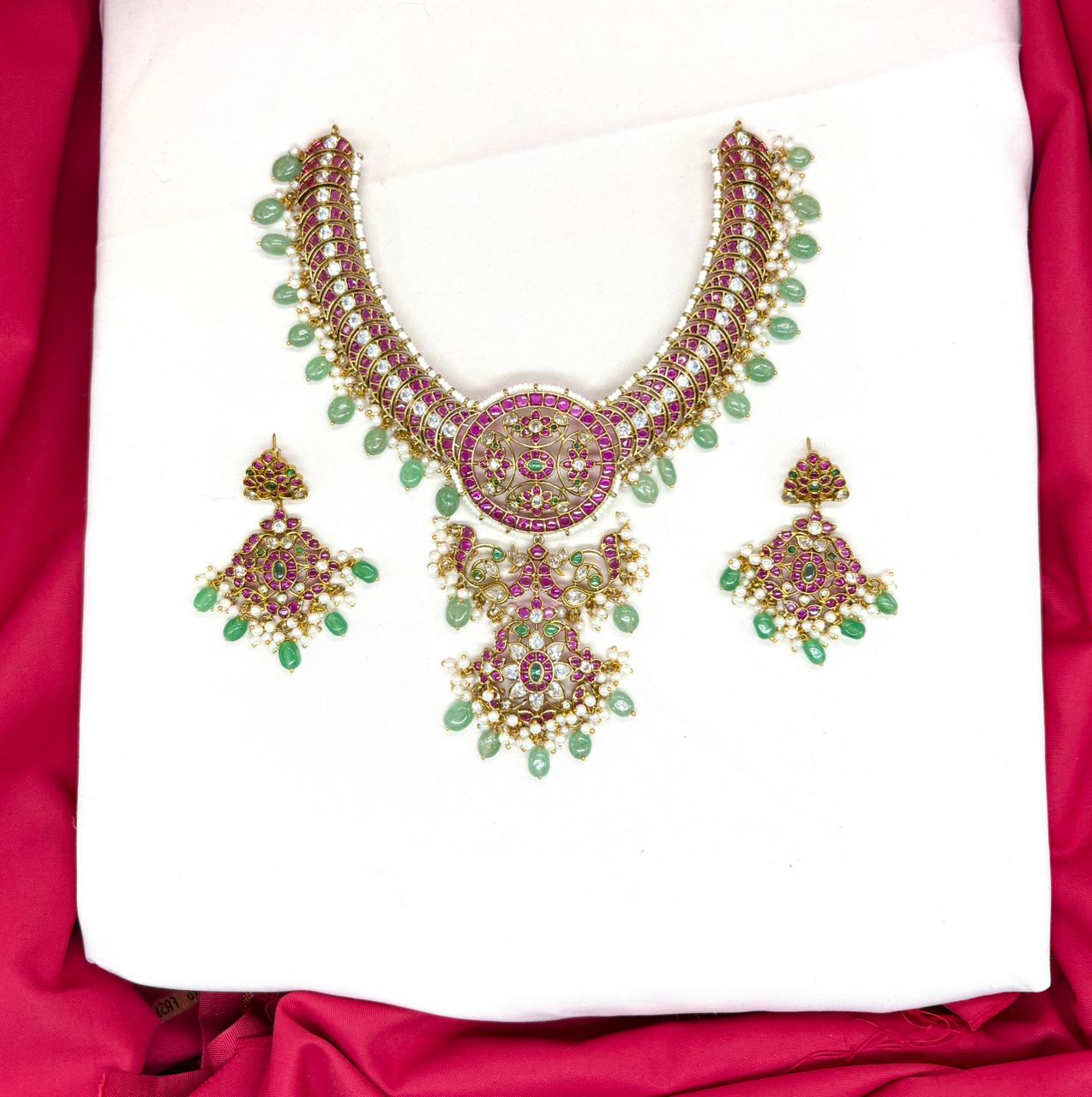 Jadau Kundan suger beads Designed Short Necklace