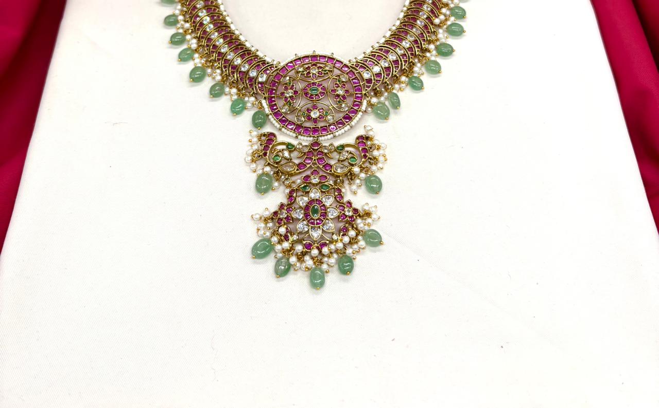 Jadau Kundan suger beads Designed Short Necklace