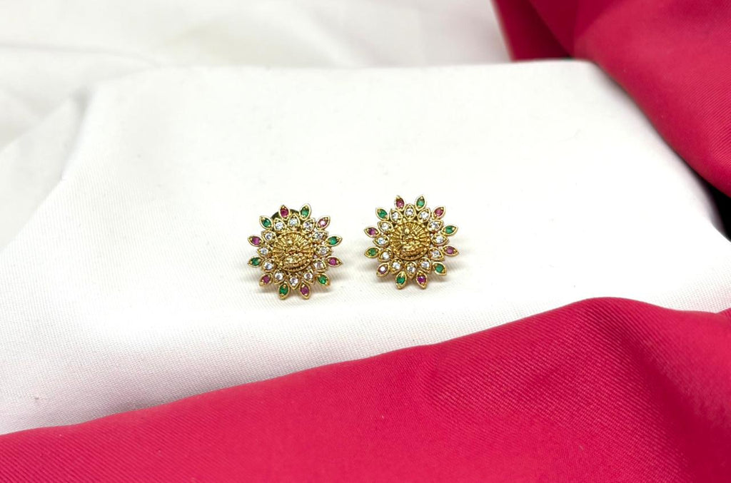 Gold traditional-style With pink/green gemstone Stud