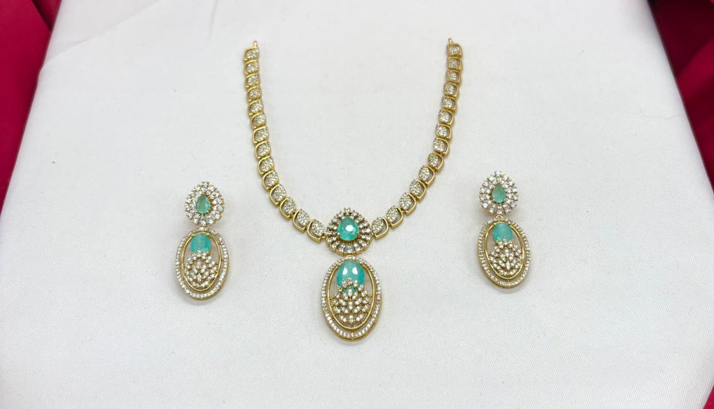 Two-tone finish Mint-Green zircon beaded Short Necklace