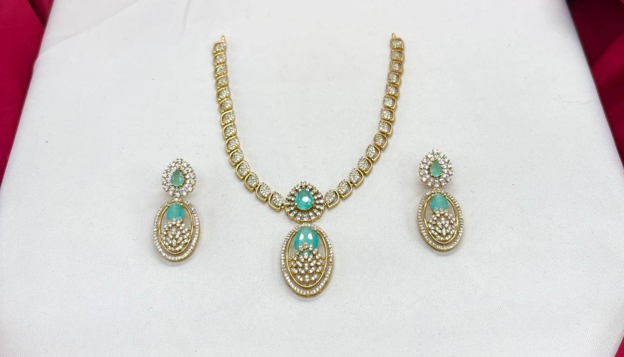 Two-tone finish Mint-Green zircon beaded Short Necklace