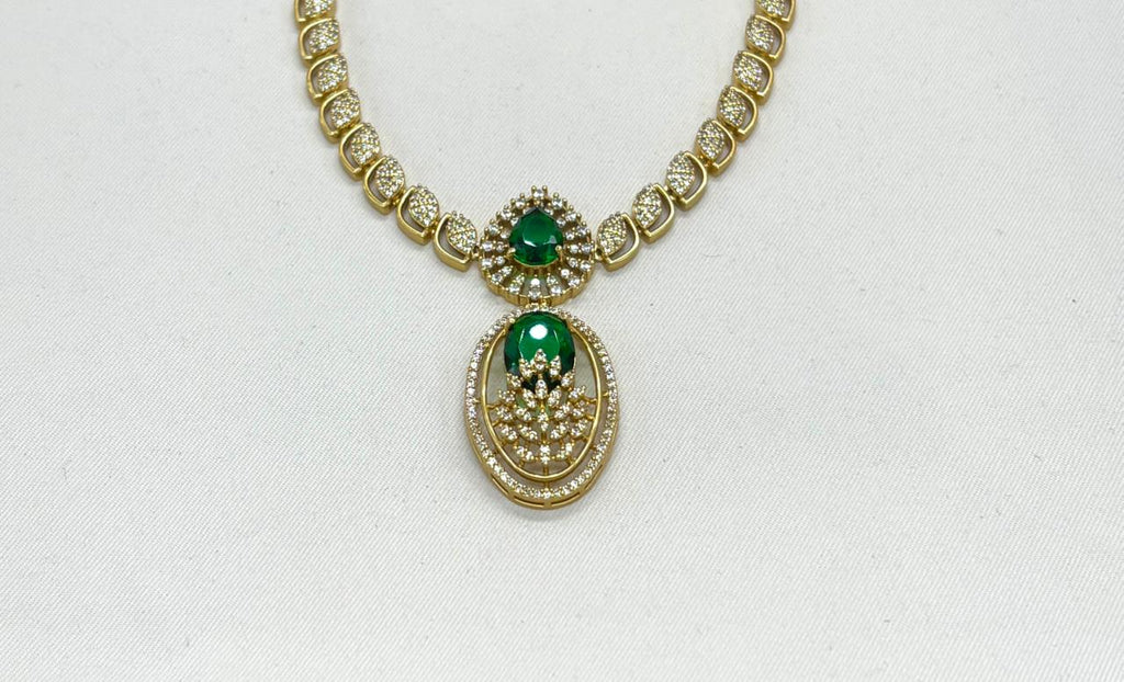 Two-tone finish Green zircon beaded Short Necklace