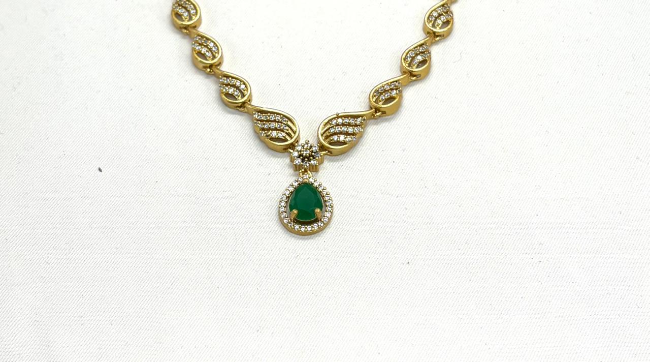 Matte finish Green cubic zirconia accents Short Necklace