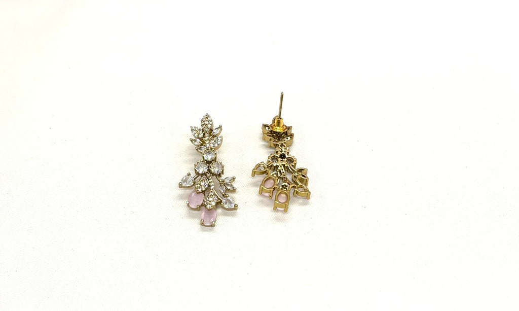 Mehndi finishing Leaf Designed Baby Pink-Stones Short Necklace