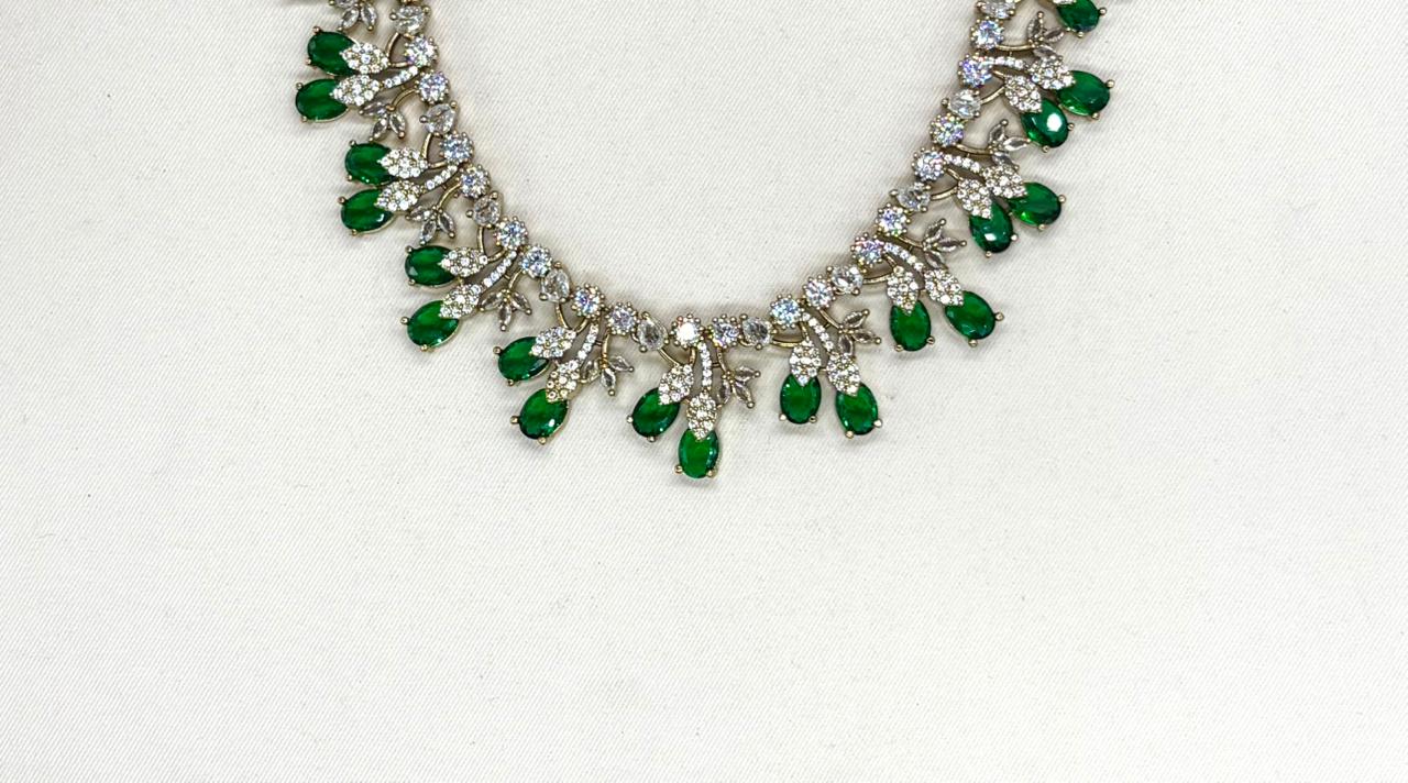 Mehndi finishing Leaf Designed Green -Stones Short Necklace