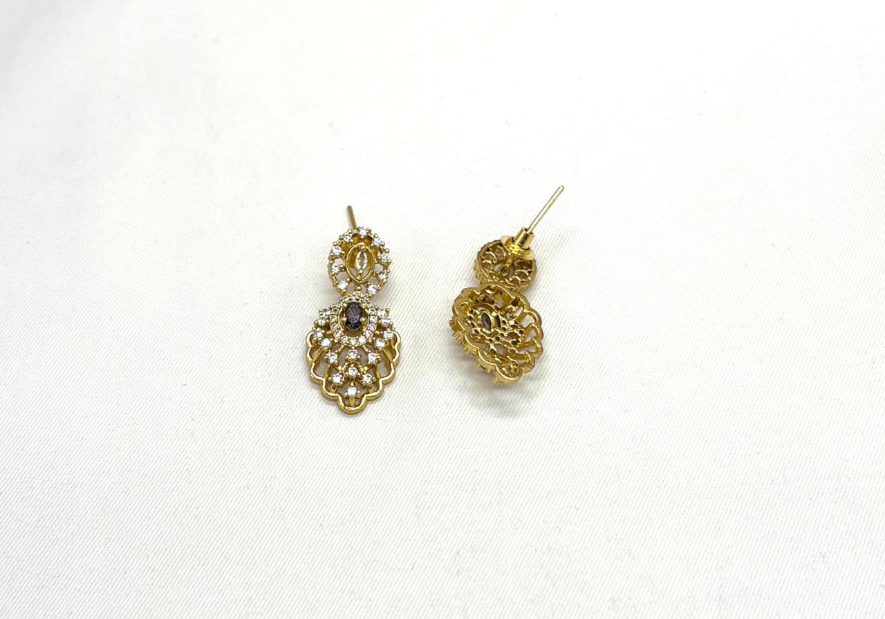 Matte finishing Puple Leaf Designed with stones Short Necklace