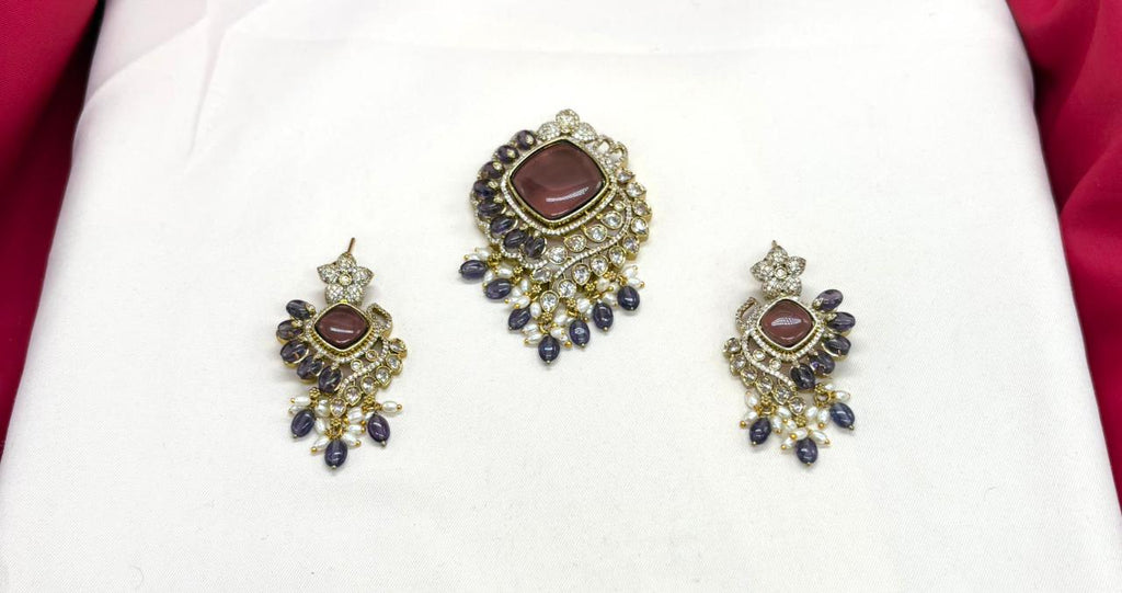 Victorian finishing with Purple stone and pearls Locket
