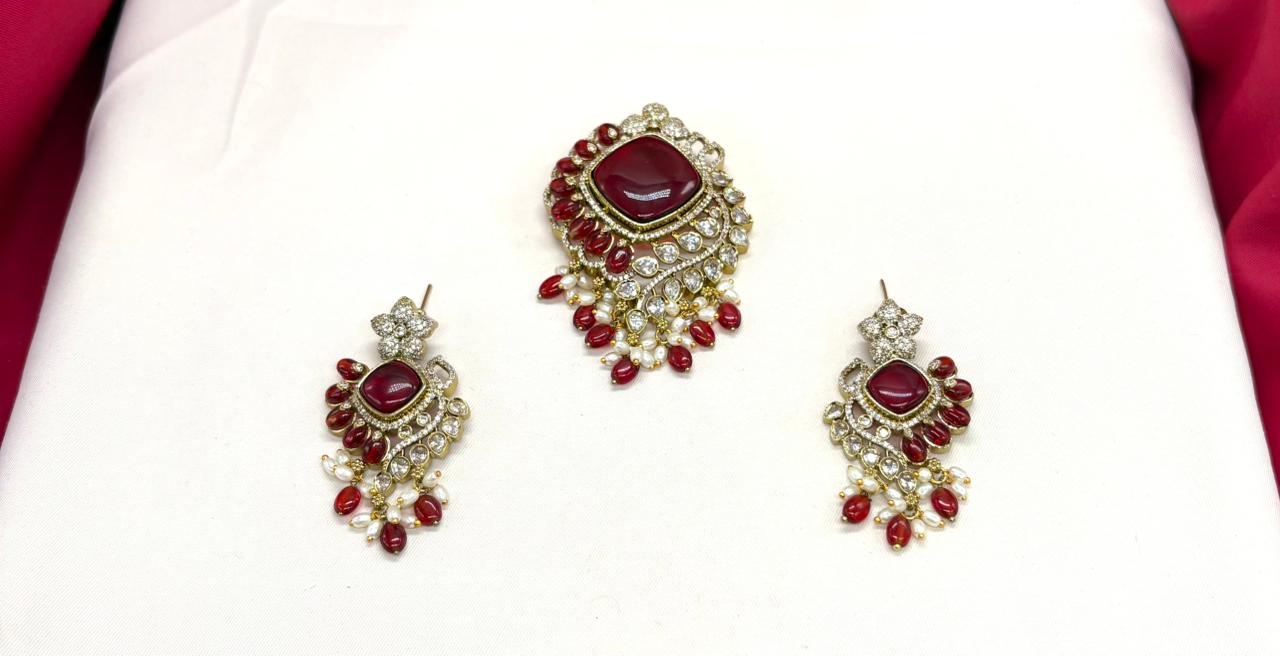 Victorian finishing with Red stone designed Locket