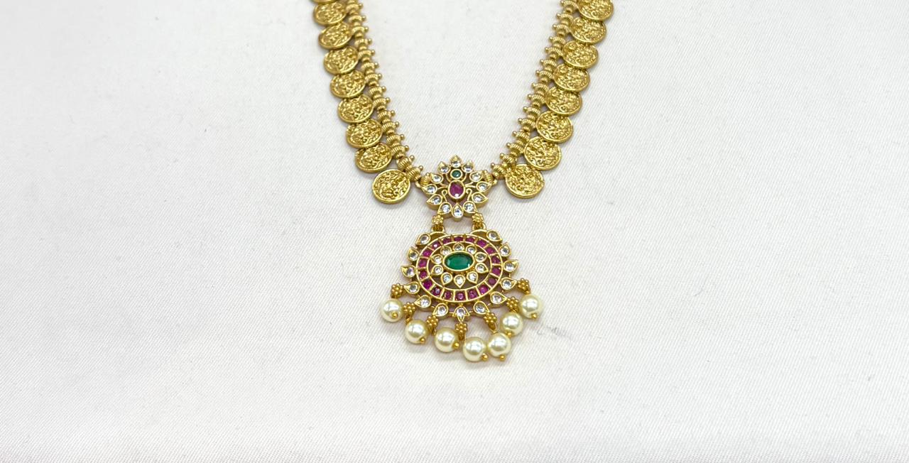 Matte finishing with lord Lakshmi designed Long Haram
