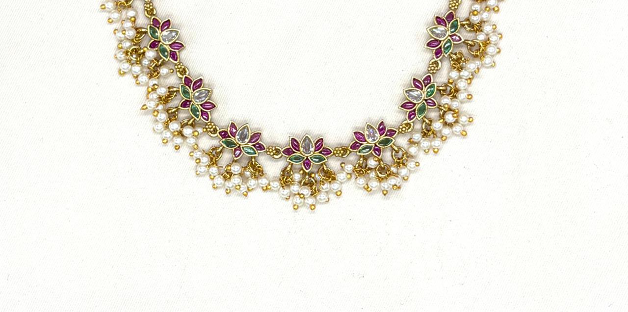 Ruby-Green Lotus with pearls Short Necklace