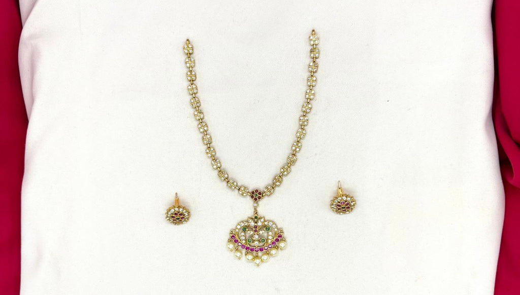 matte finishing with AD stones short Necklace