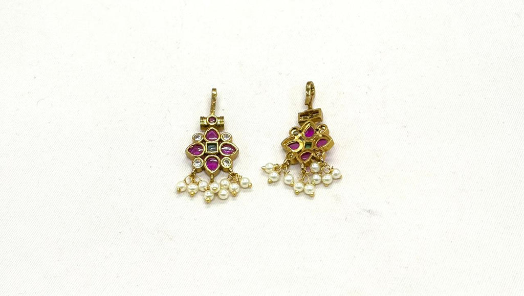 Bugadi  pink-stones Earrings