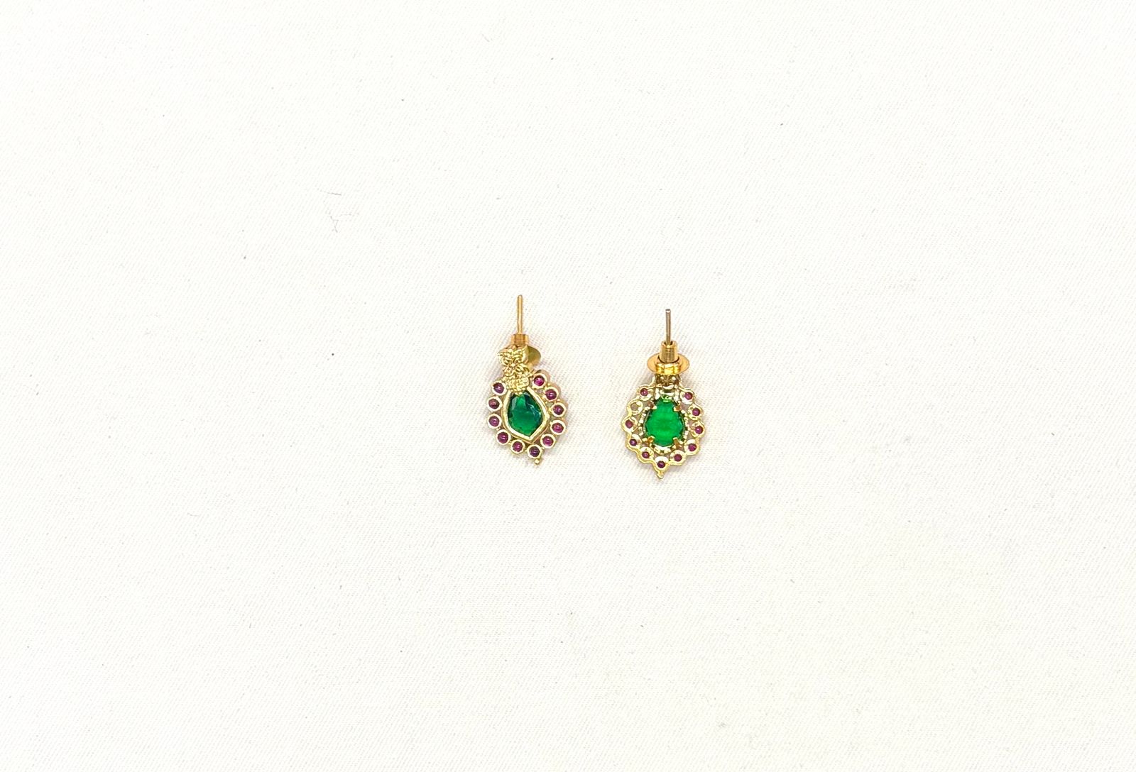matte finishing palakka teardrop-shaped green stone Short Necklace