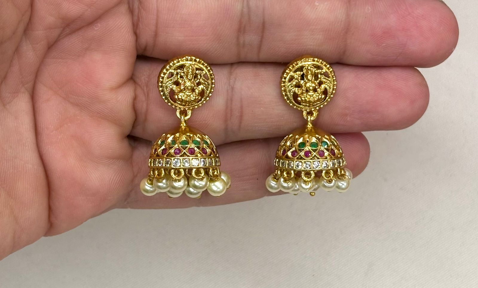 Matte finishing with lord Lakshmi and whiten stone short necklace