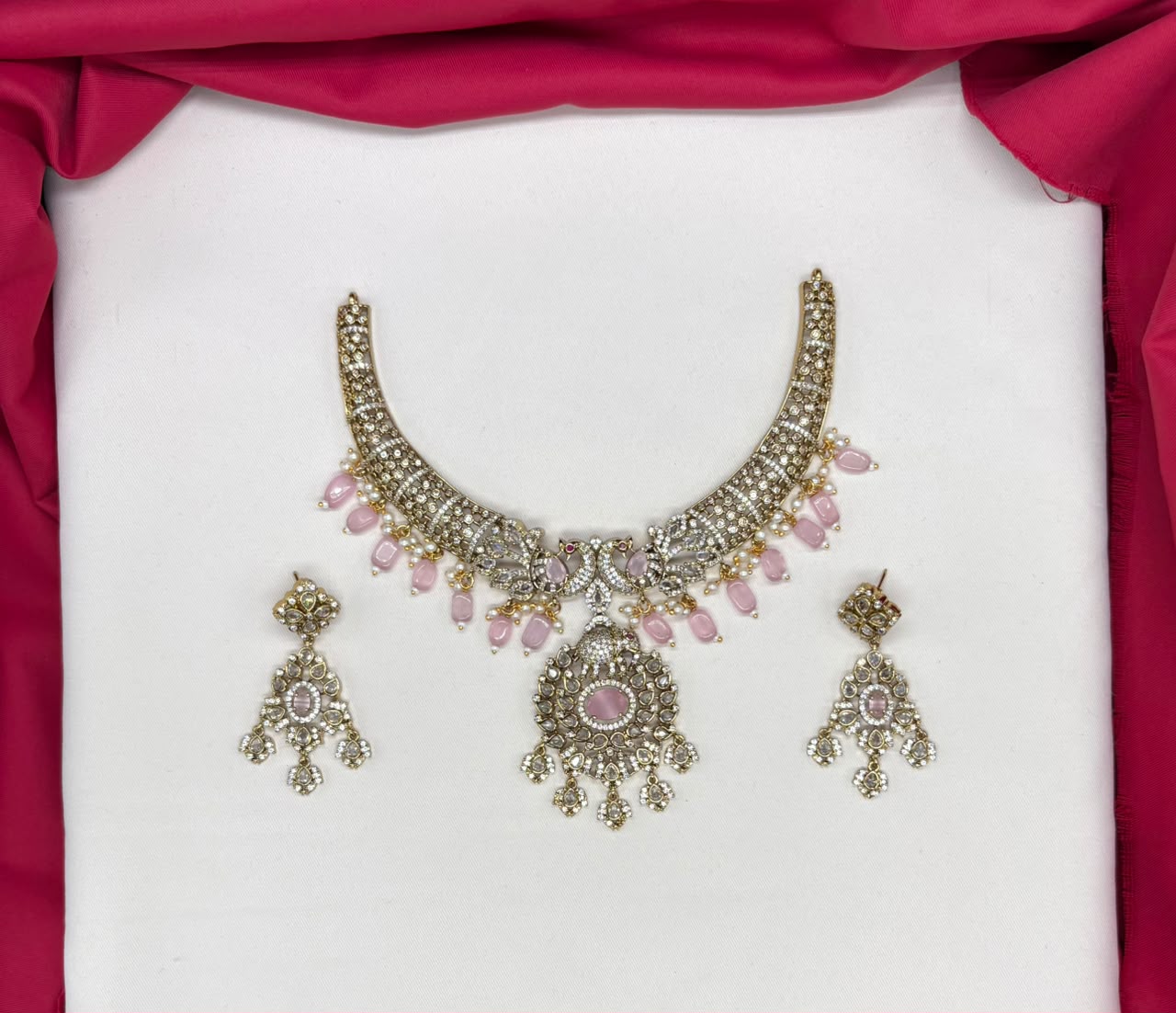 Victorian finishing floral elephant design with Pink beads Short Necklace