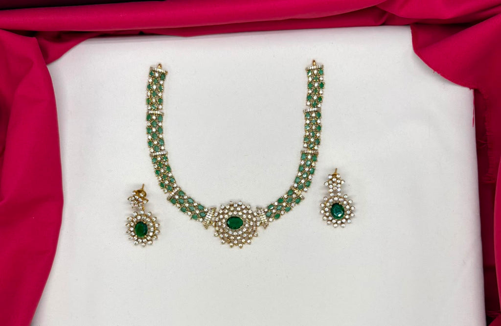 elegant American Diamond emerald Green stones choker short Necklace