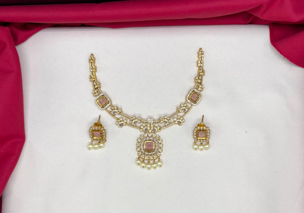 Matte finishing baby-pink stones with pearls short Necklace