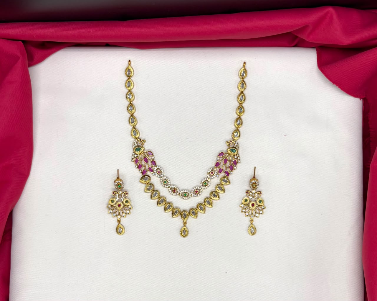 matte finishing peacock design multi stones Short Necklace