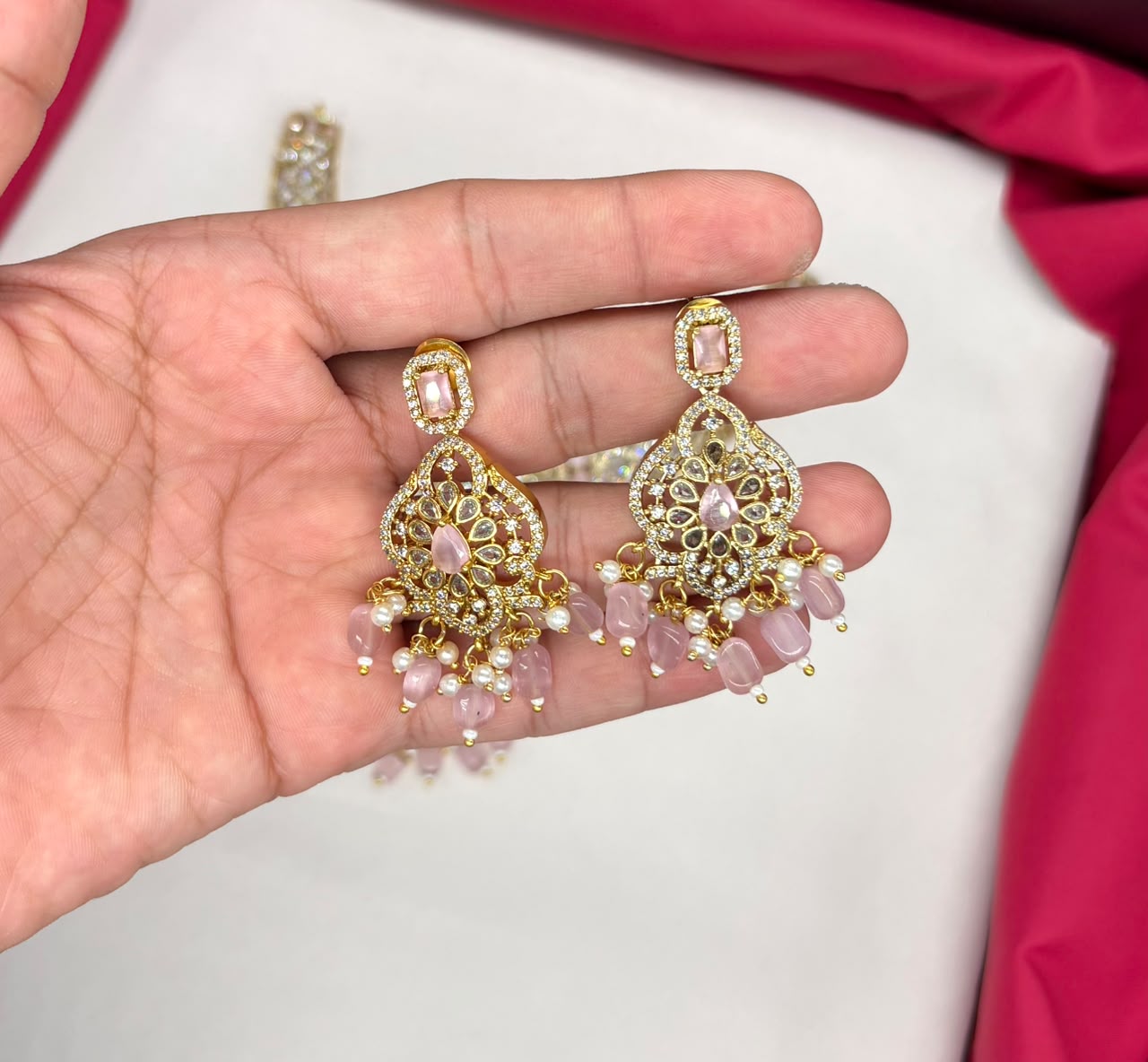 mate finishing peacock with mint green stones Short Necklace