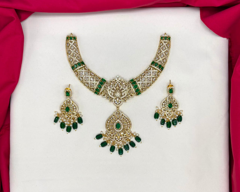 mate finishing peacock with Green stones Short Necklace