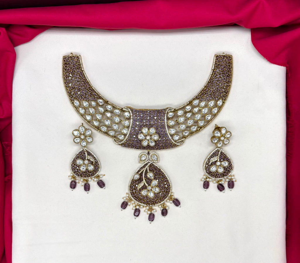 Premium Emerald Pristani Hasli Deep green stones Necklace
